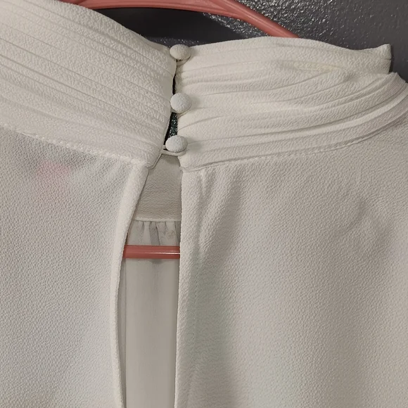 Elegant White Women's Top with Ruffle Sleeves - Picture 6 of 8